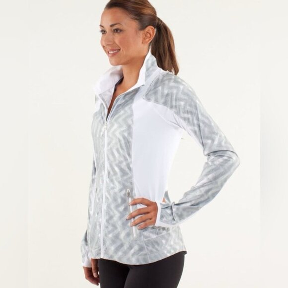 NEW Lululemon Nothin' But Run Jacket blazer full zip lightweight active 10 white - Picture 2 of 8